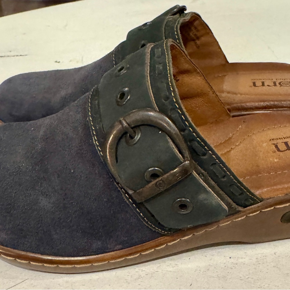 Born Clogs women’s size 8 - Picture 3 of 5